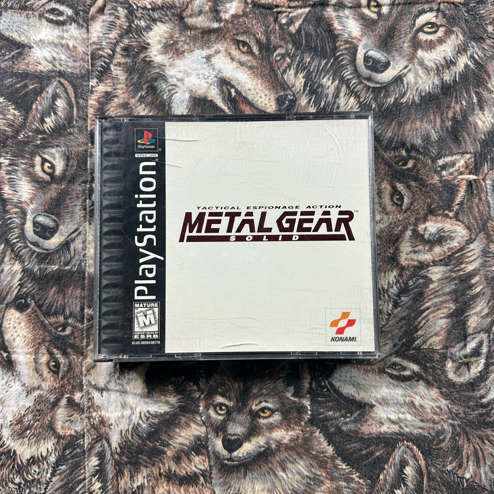 Metal Gear Solid for PlayStation - Black and White 2 disc